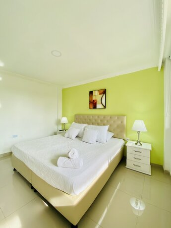 Imagen de la habitación del Hotel West California. Foto 18