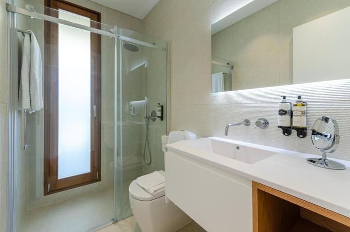 Imagen de la habitación del Hotel West Cliffs Ocean and Golf Resort. Foto 2