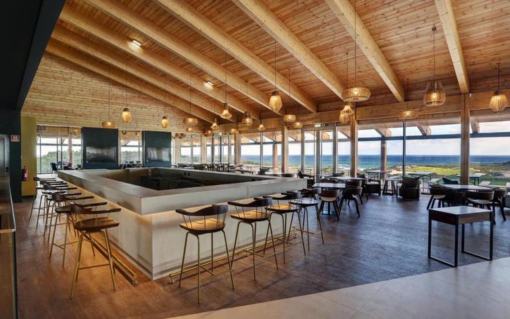 Imagen de los interiores del Hotel West Cliffs Ocean and Golf Resort. Foto 6