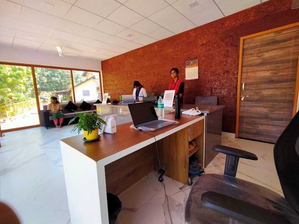 Imagen de los interiores del Hotel West Coast Gokarna. Foto 14