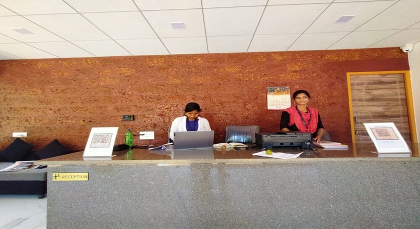 Imagen de los interiores del Hotel West Coast Gokarna. Foto 18