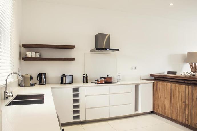 Imagen de la habitación del Hotel West Coast Marina. Foto 2