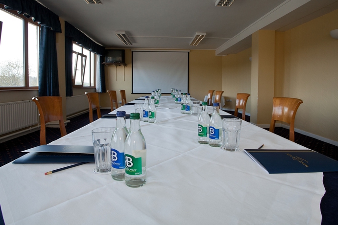 Imagen de los interiores del Hotel West County. Foto 15