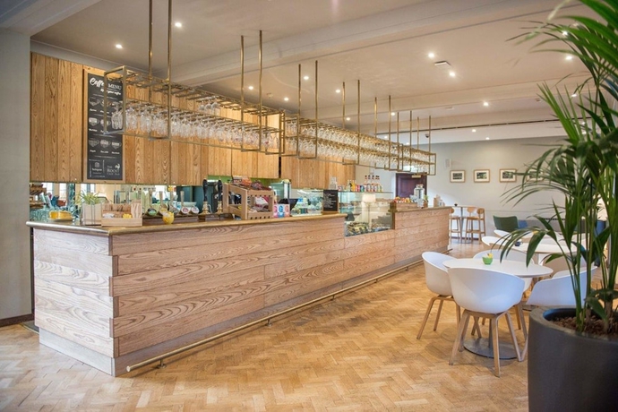 Imagen del bar/restaurante del Hotel West Court - Cambridge - Campus Accommodation. Foto 2