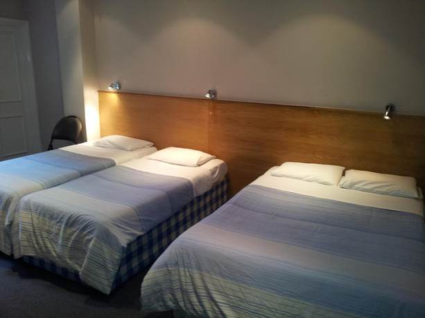 Imagen de la habitación del Hotel West Cromwell. Foto 6