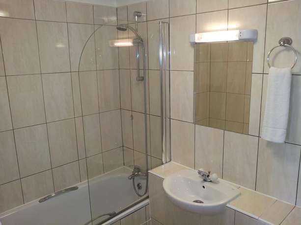 Imagen de la habitación del Hotel West Cromwell. Foto 9