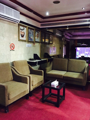 Imagen de los interiores del Hotel West, Deira. Foto 16