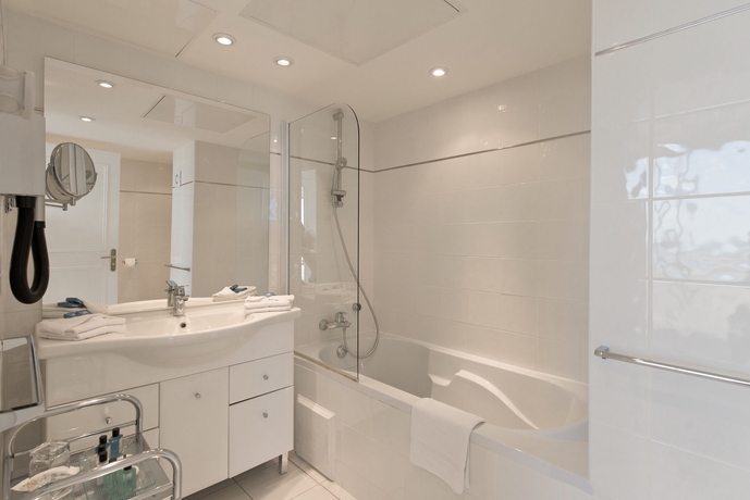 Imagen de la habitación del Hotel West End Nice Promenade. Foto 5