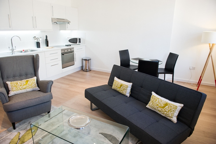 Imagen de la habitación del Hotel West End One. Foto 4