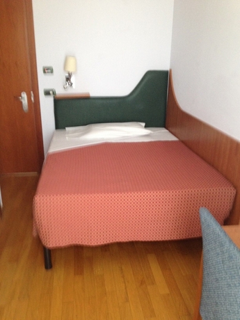 Imagen de la habitación del Hotel West Florence. Foto 3