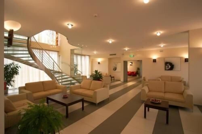 Imagen de los interiores del Hotel West Florence. Foto 17