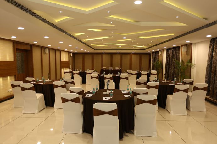 Imagen de los interiores del Hotel West Fort. Foto 10