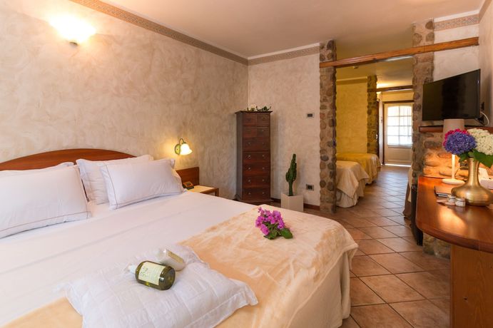 Imagen de la habitación del Hotel West Garda. Foto 2
