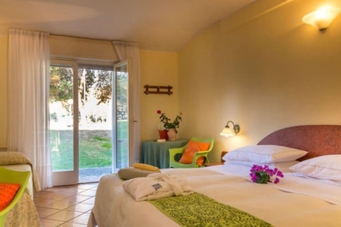 Imagen de la habitación del Hotel West Garda. Foto 4