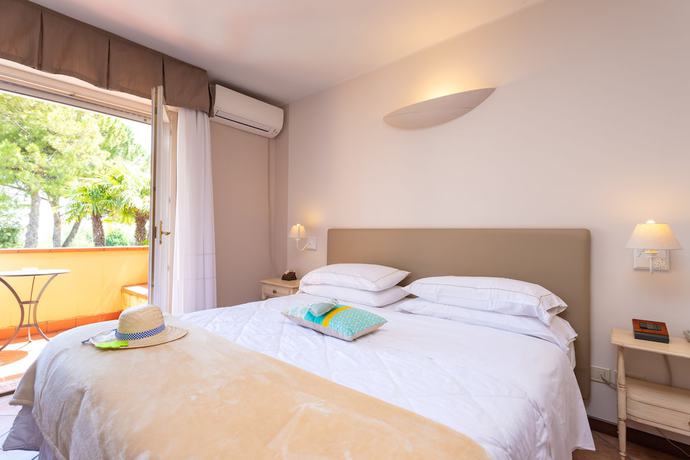 Imagen de la habitación del Hotel West Garda. Foto 12