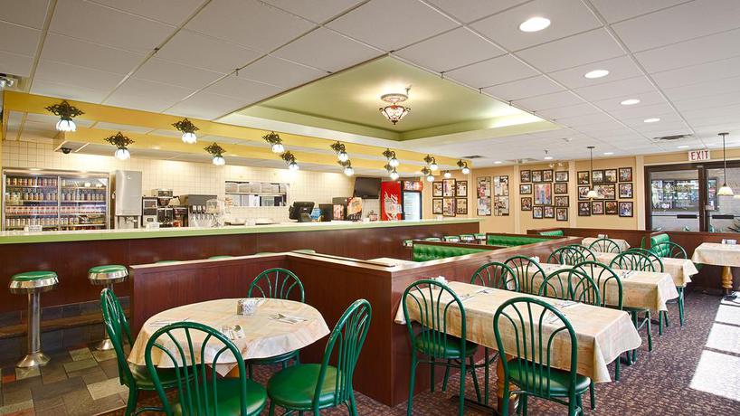 Imagen de los interiores del Hotel West Gate Inn Nyack. Foto 7