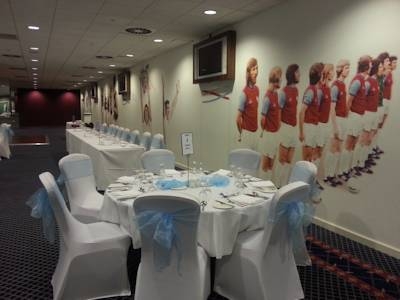 Imagen del bar/restaurante del Hotel West Ham United. Foto 3