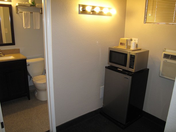 Imagen de la habitación del Hotel West Inn NAU - Downtown Flagstaff. Foto 17