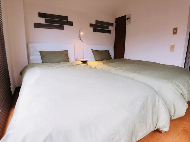 Imagen de la habitación del Hotel West Kumegawa. Foto 6