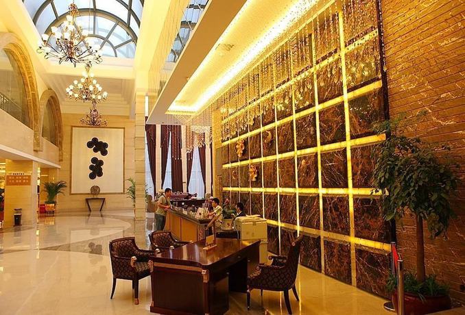 Imagen de los interiores del Hotel West Lake Garden. Foto 19