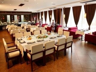 Imagen del bar/restaurante del Hotel West Lake Golden Plaza. Foto 2