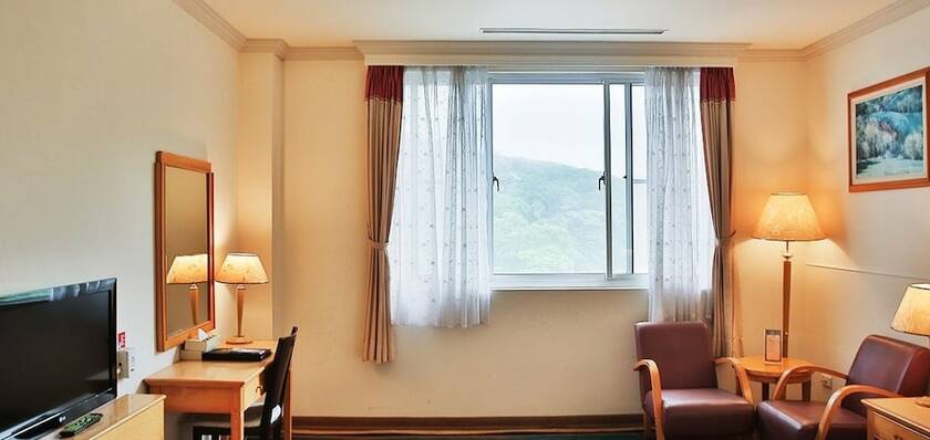 Imagen de la habitación del Hotel West Lake Resortopia. Foto 13