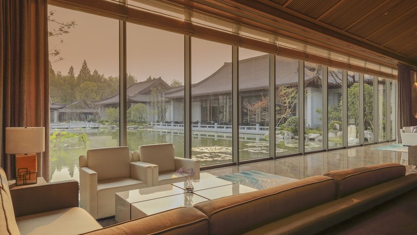 Imagen de los interiores del Hotel West Lake State Guest House. Foto 18
