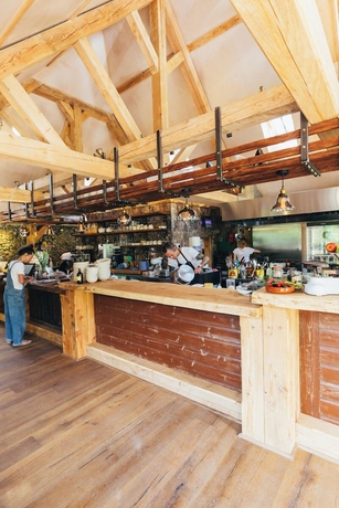 Imagen de los interiores del Hotel West Lexham Wellness and Retreat Centre. Foto 16