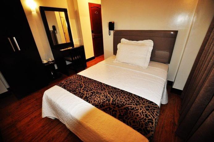 Imagen de la habitación del Hotel West Loch Park Hotel Vigan. Foto 6