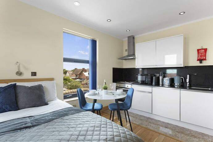 Imagen de la habitación del Hotel West One Studios. Foto 16