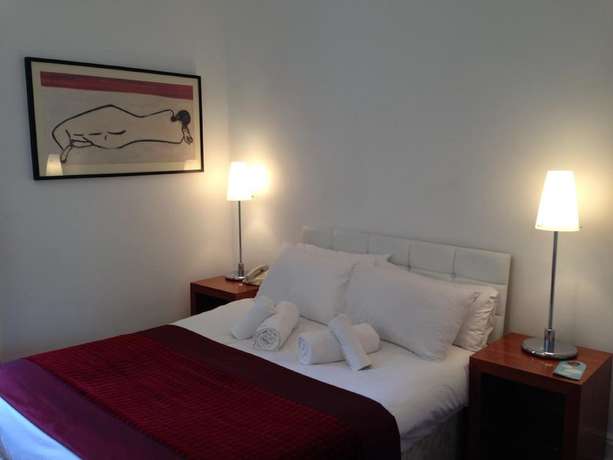 Imagen de la habitación del Hotel West Rocks Townhouse. Foto 11