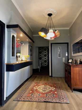 Imagen de los interiores del Hotel West Rocks Townhouse. Foto 20