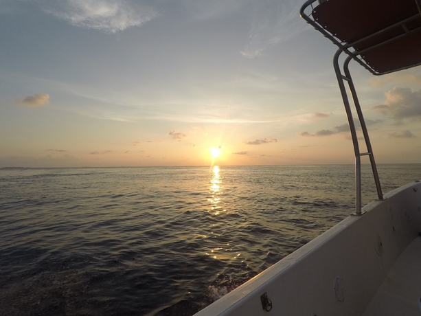 Imagen de los exteriores del Hotel West Sands. Foto 18