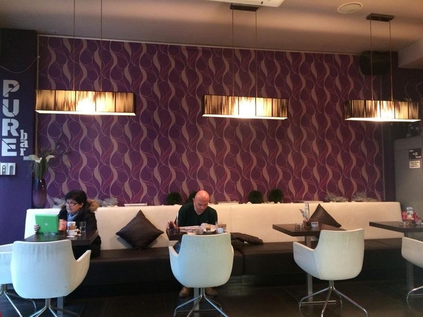 Imagen de los interiores del Hotel West Side Gallery Apartments. Foto 16