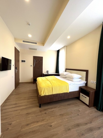 Imagen de la habitación del Hotel West Tbilisi. Foto 10