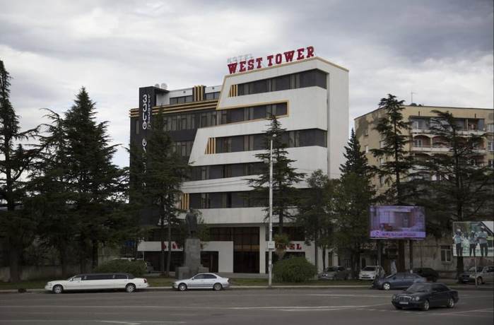 Imagen general del Hotel West Tower Hotel. Foto 3