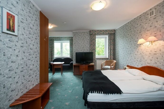 Imagen de la habitación del Hotel West, Varsovia. Foto 12