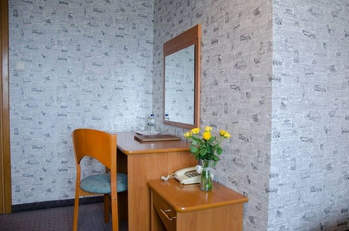 Imagen de la habitación del Hotel West, Varsovia. Foto 16