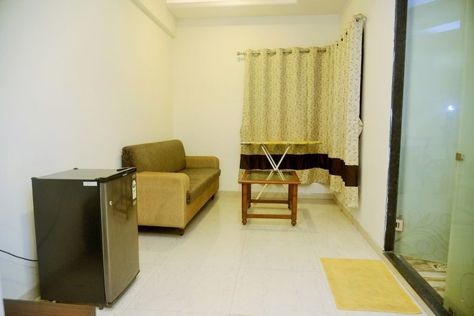 Imagen de la habitación del Hotel West View, Bhilad. Foto 8