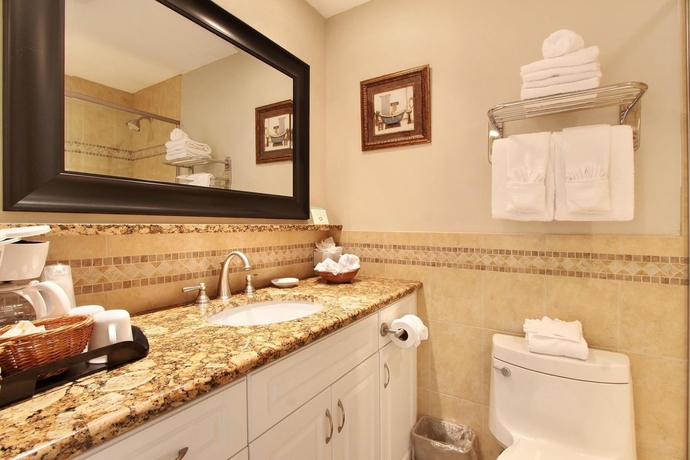 Imagen de los exteriores del Hotel West Wind Inn. Foto 14