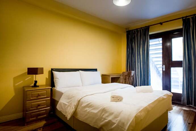 Imagen de la habitación del Hotel West end Apartments Galway. Foto 17