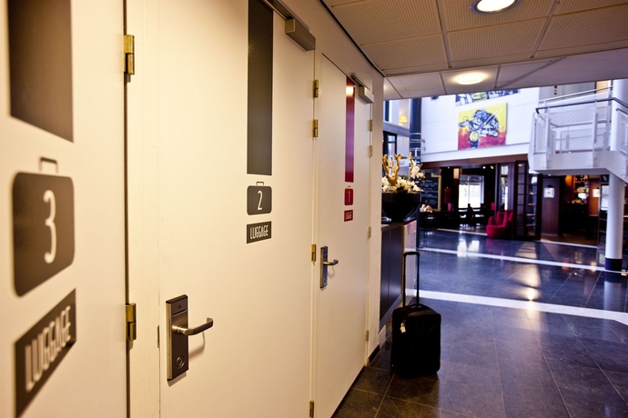 Imagen de los interiores del Hotel WestCord Art Amsterdam 3*. Foto 12