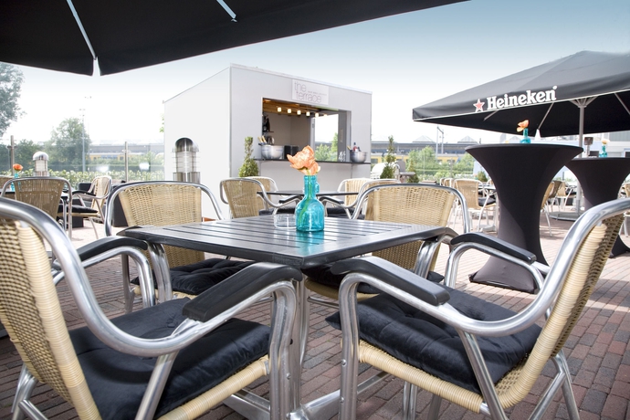 Imagen de la piscina del Hotel WestCord Art Hotel Amsterdam 3*. Foto 16