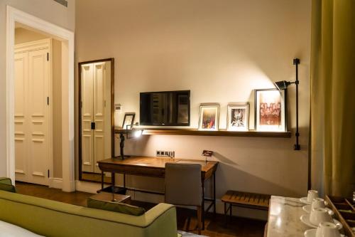 Imagen general del Hotel WestDoor. Foto 13