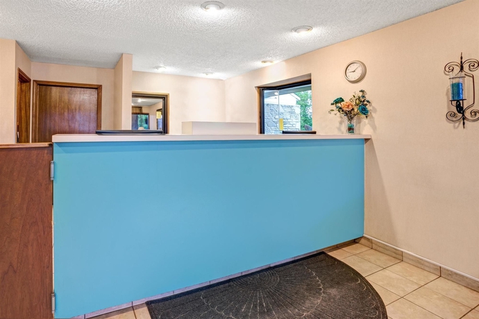 Imagen de los interiores del Hotel WestSpring Inn - Westlake Cleveland. Foto 11