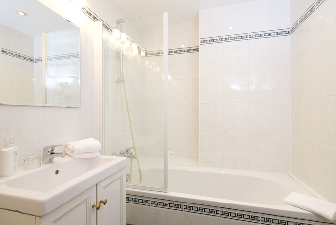 Imagen de la habitación del Hotel Westbahn. Foto 9