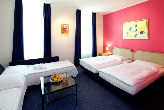 Imagen de la habitación del Hotel Westbahn. Foto 12