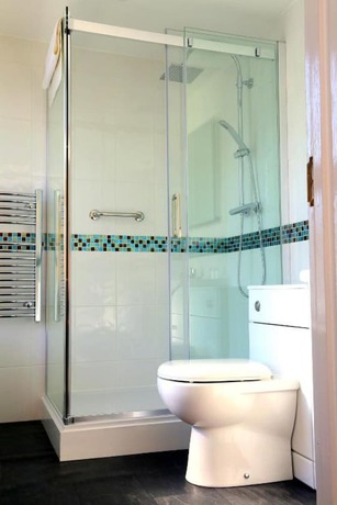 Imagen de la habitación del Hotel Westberry. Foto 5