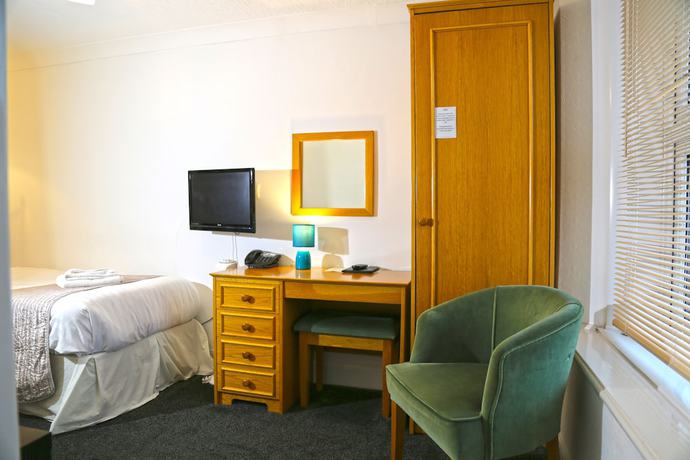 Imagen de la habitación del Hotel Westberry. Foto 8