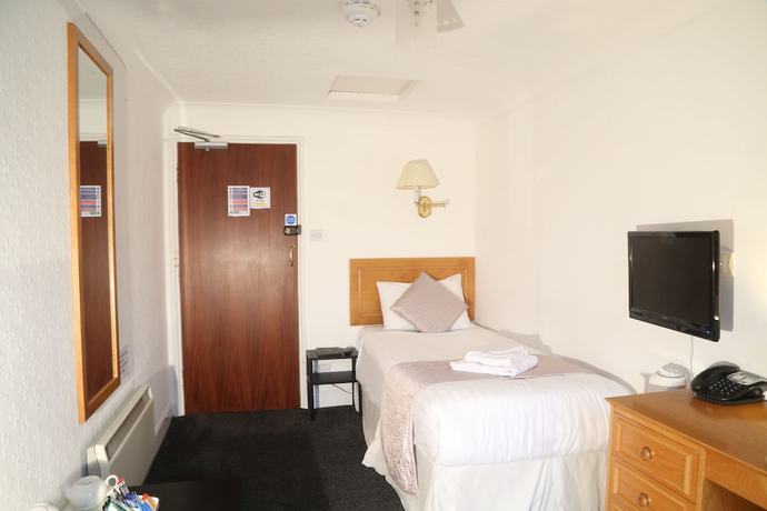 Imagen de la habitación del Hotel Westberry. Foto 13